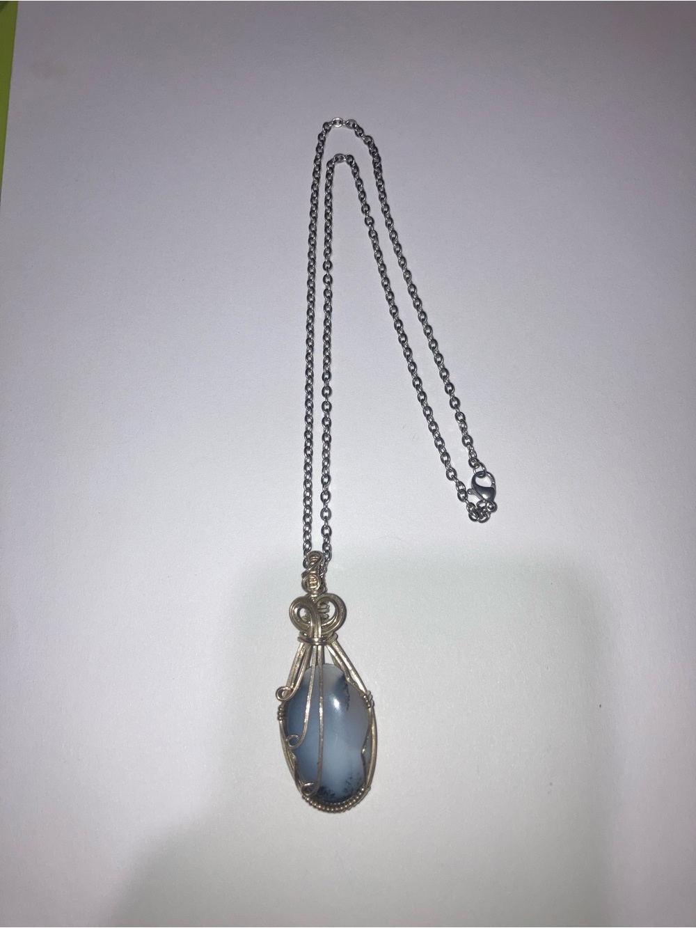 Handcrafted  Pendant Necklace - Elegant Wire-Wrapped Design